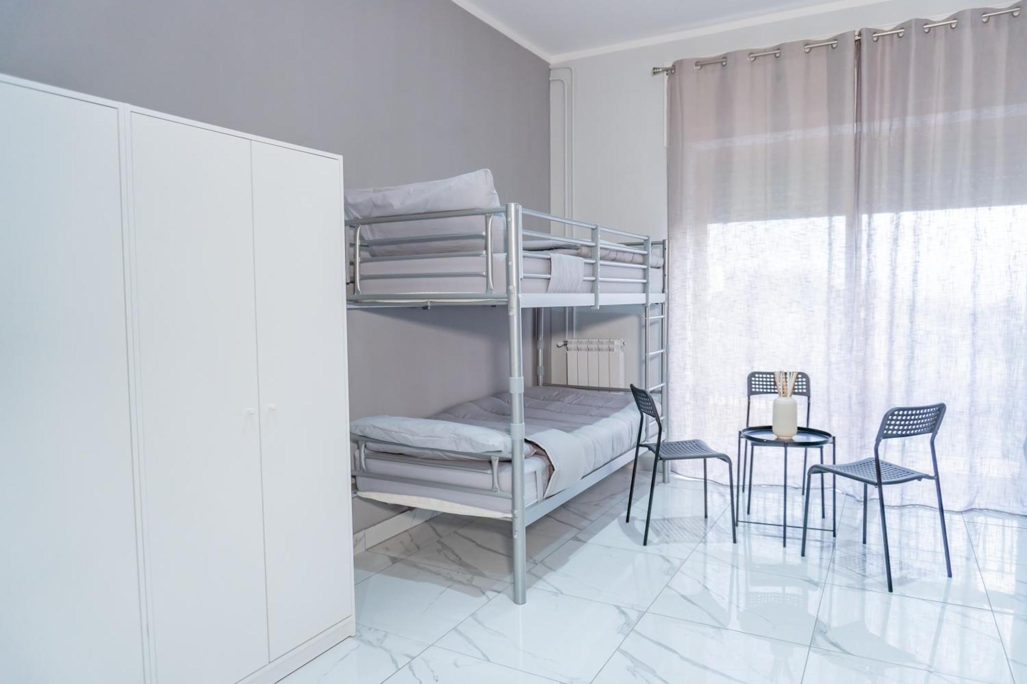 Hostel Partenope Неаполь Экстерьер фото
